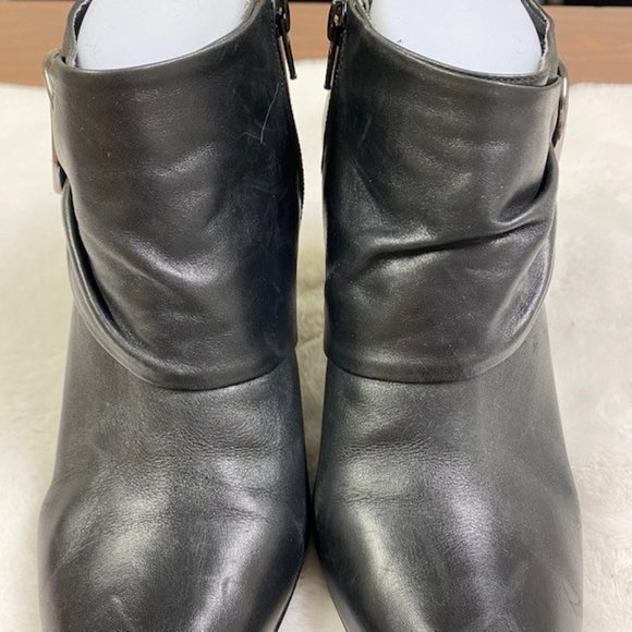 Michelle D "Emblem" Leather Ankle Booties w/ Buckle‎ and side Zip, size 10 - Picture 4 of 11